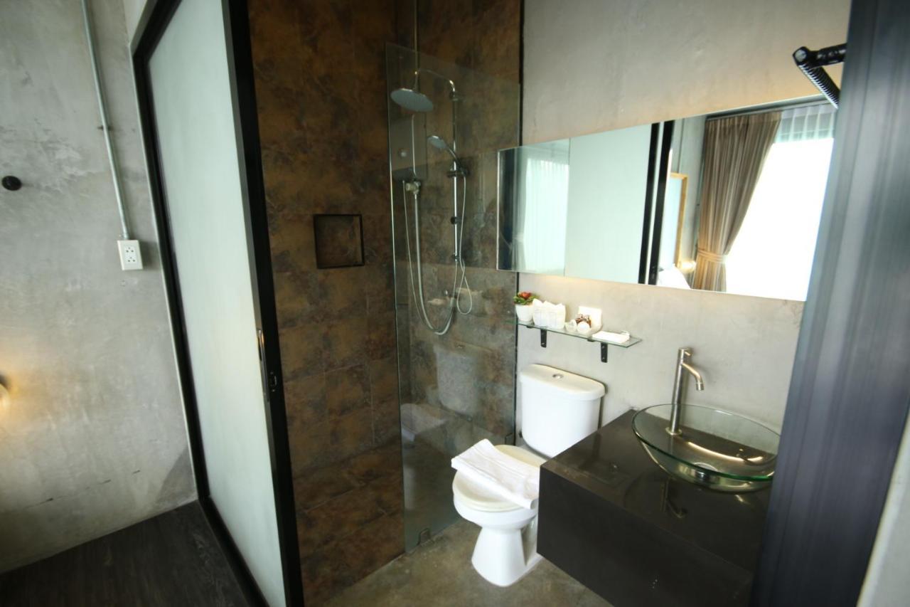 Bed Stop Hotel Chiangmai Chiang Mai Luaran gambar